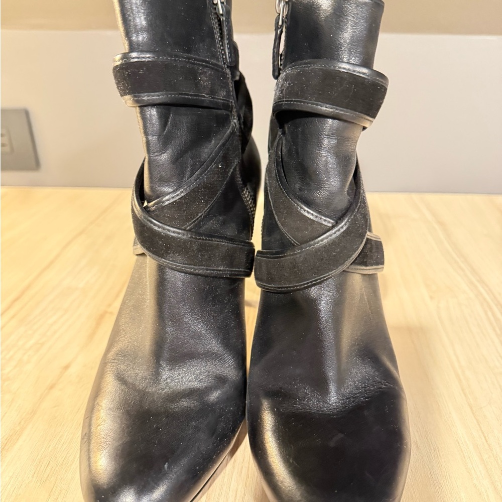 Cole Haan Nike Air Black Leather Wrap Strap Ankle Booties 9B Side Zip